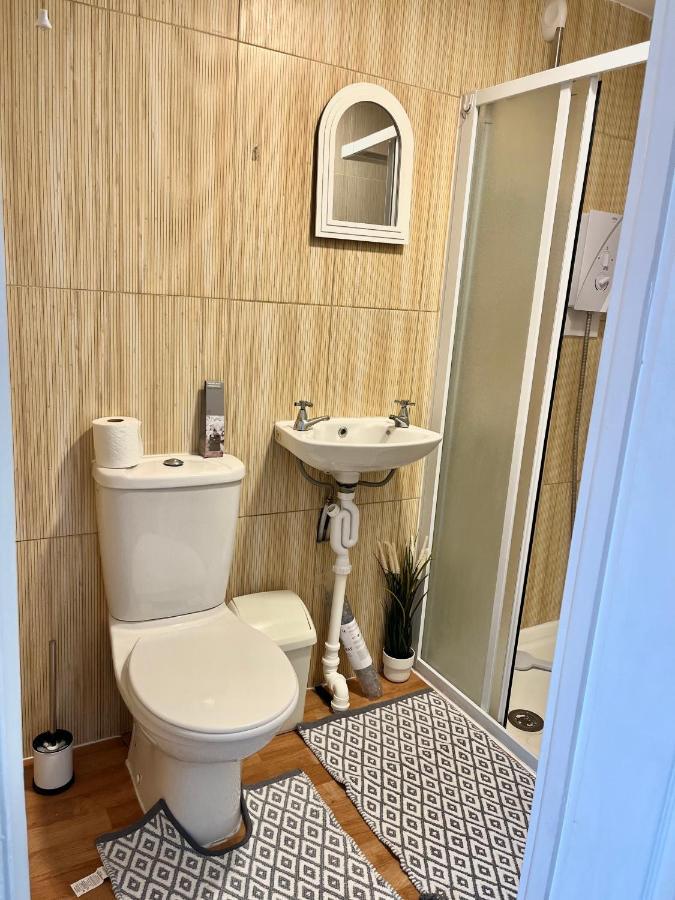 קובנטרי Monk'S Lodge מראה חיצוני תמונה